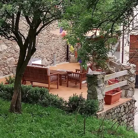 La Borda De *